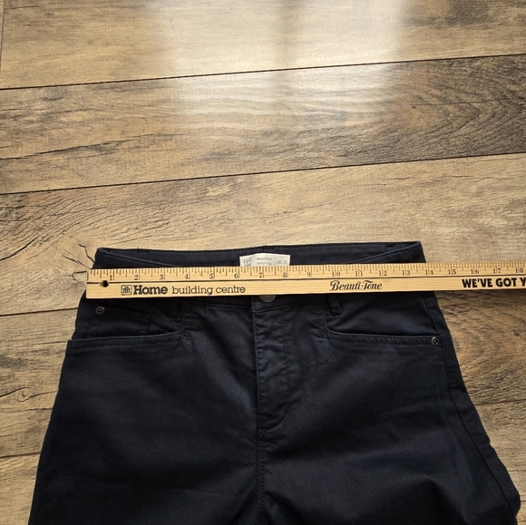 J.JILL denim size 4 Women's Black straight leg Jeans - Picture 3 of 9